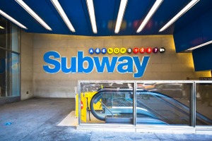 Signage & 3D Wall Graphics Signage & 3D Wall Graphics